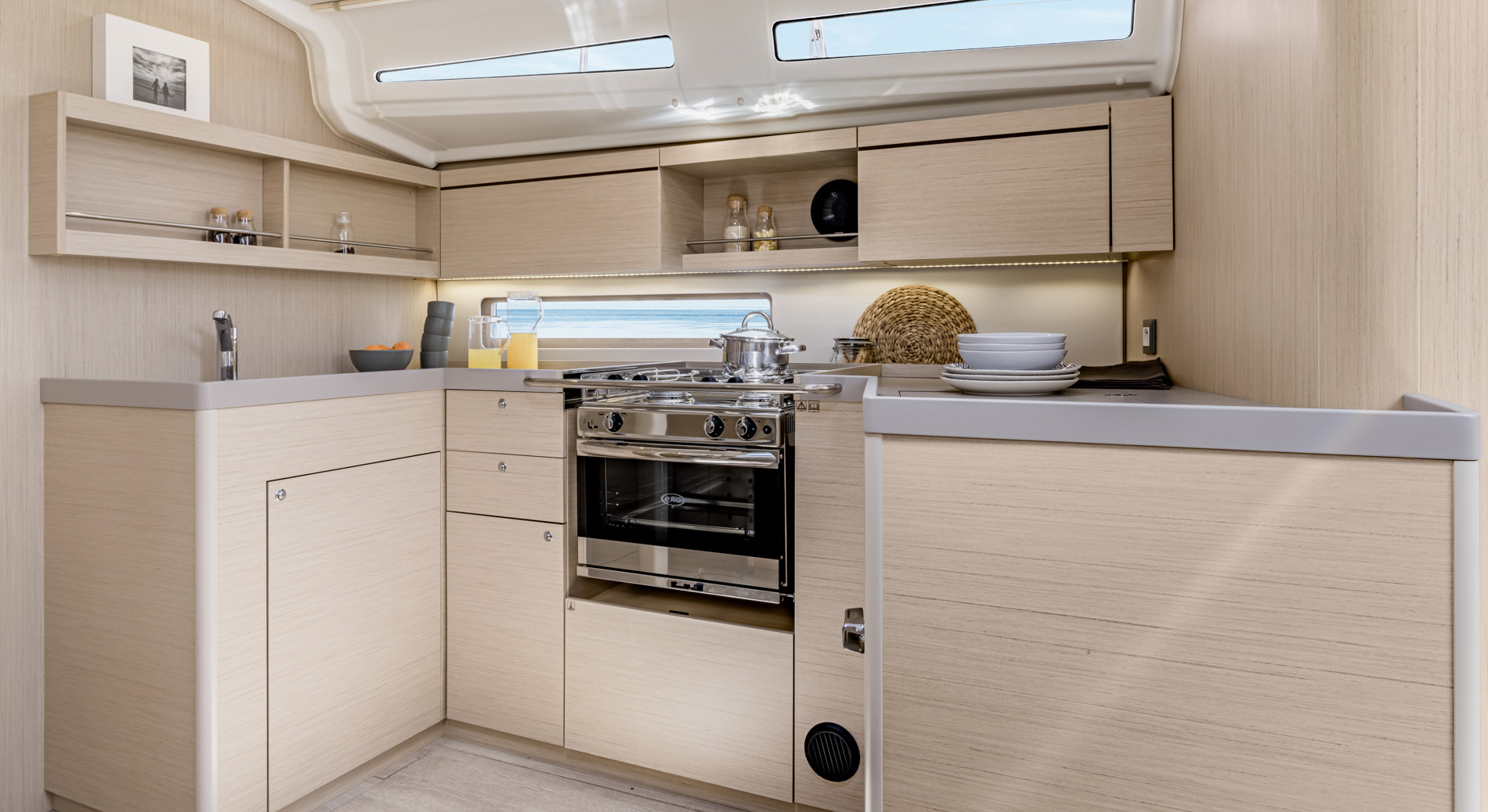oc40.1-interior4